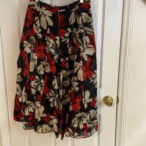 John’s New York Skirt